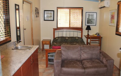 White Rock Leisure Park - Budget Accommodation