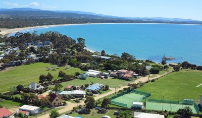 SWANSEA COTTAGES & MOTEL SUITES