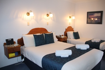 SWANSEA COTTAGES & MOTEL SUITES