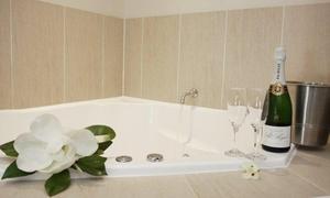 Deluxe King Spa Suite