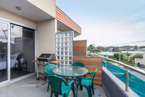 Penthouse 2br Apt #10