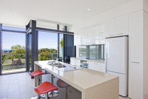 Deluxe Apartment #105