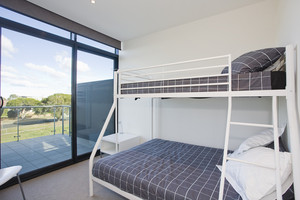 DELUXE APARTMENT #101