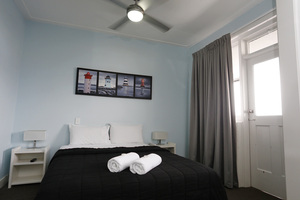 Queen and Single Room