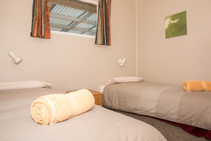 2 Bedroom Unit Sleeps 4