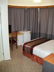 Boarding House Queen Room