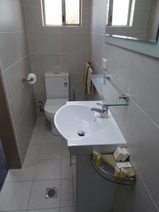 Family Room (2 adults + 2 Children)