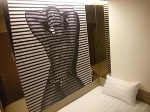 Xnxx gay transvestite Gay hotel room
