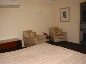 King Spa Room